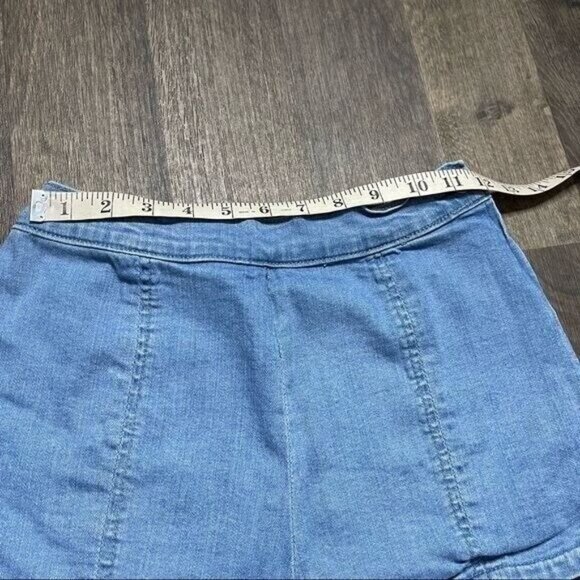 Forever 21 Light Blue High Waited Short Shorts Size S - Picture 3 of 9
